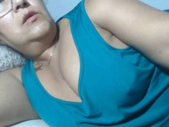 Meganny webcam bongacams model stream image