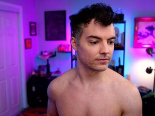 Max Hughes webcam model stream image