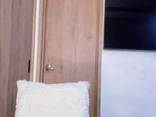 iriss-25 webcam model stream image