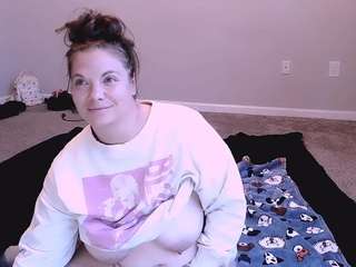 cutiebooty4u webcam model stream image