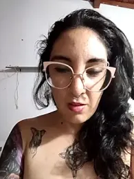 Melinerd webcam model stream image