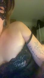 Plumehs webcam model stream image