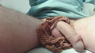 FrenchOsud webcam model stream image