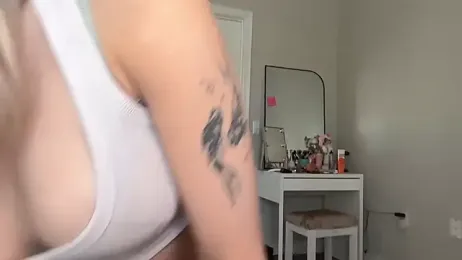 yourgirlclaire webcam model stream image