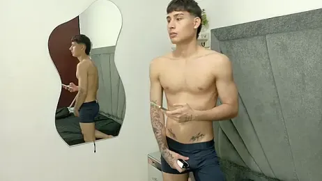 TwoHeartsPlay_OS webcam model stream image