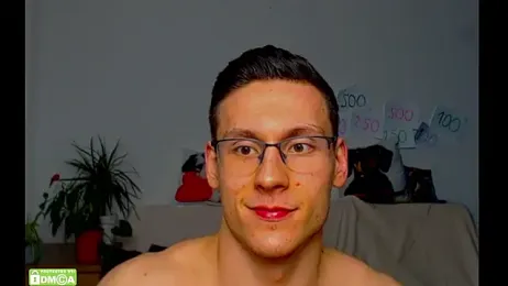 ZeinMiracles webcam model stream image