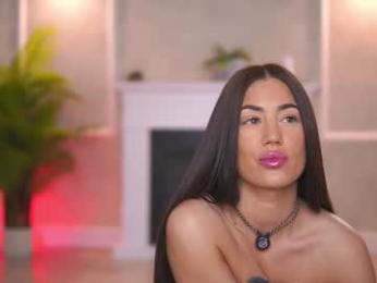 abbela_white webcam model stream image