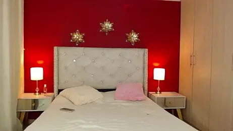 Kim_and_Mia webcam stripchat model stream image