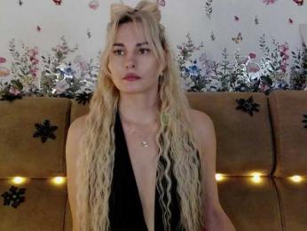 Kocmoc_Katerina webcam model stream image