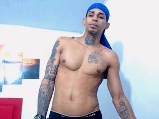 tatoolatin27 webcam model stream image