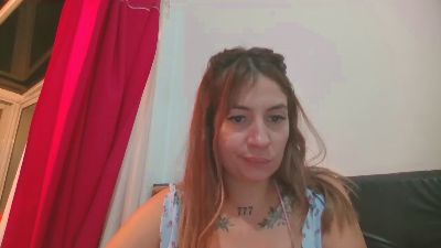 queensoledad webcam cam4 model stream image