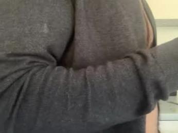 musclehair3 webcam model stream image