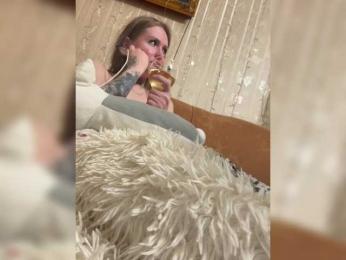 Letti28 webcam model stream image