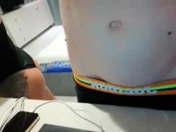 nikolesmyth webcam model stream image