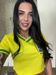 LexiCoco webcam model stream image