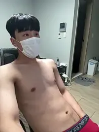 Mooks_man webcam stripchat model stream image