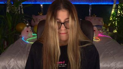 Lissaa_Moon webcam model stream image