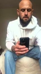 Hotmonstro webcam cam4 model stream image