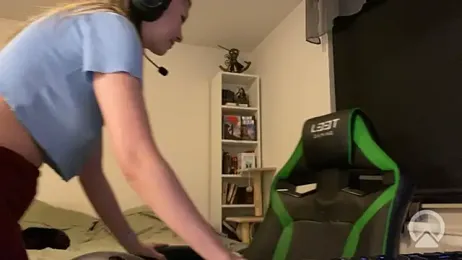 chibi_moon_ webcam model stream image