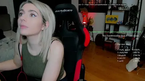 Lisaonthemoon webcam model stream image