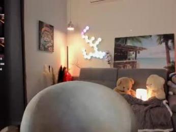 victorias_world webcam model stream image