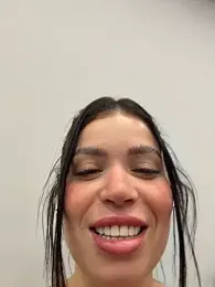 Rafaellaz webcam model stream image