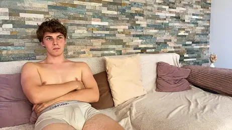 Aurora_Asti webcam stripchat model stream image