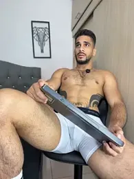 Maximiliano_ford webcam stripchat model stream image
