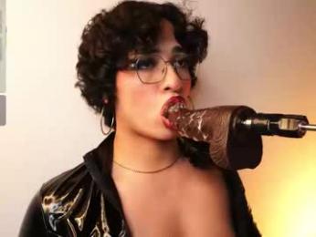 playful_adriana webcam model stream image