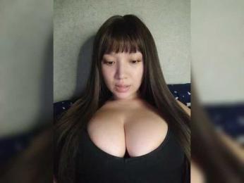 Goldlove10 webcam bongacams model stream image