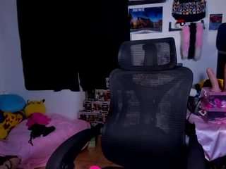 karliekayozz webcam model stream image