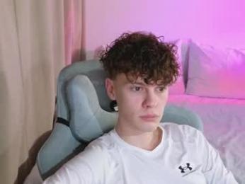 cute_thomas webcam model stream image