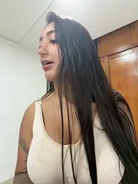 Hannahoff webcam model stream image