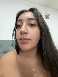 Hannahoff webcam model stream image