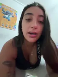 Hannahoff webcam model stream image