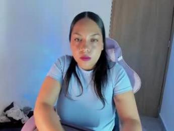 emiily15_ webcam model stream image