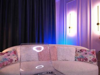 PearlPlenty webcam model stream image