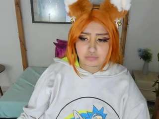 lussyevans webcam model stream image