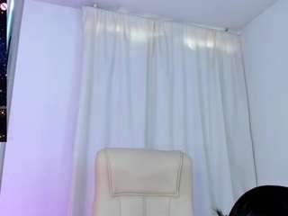 steffanyredx webcam model stream image