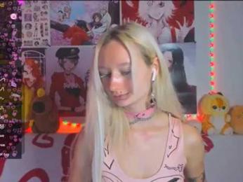 KatiaNabiee webcam model stream image