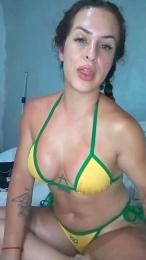 Ninadirty webcam model stream image