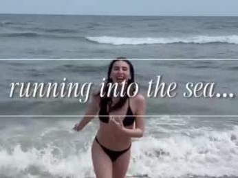 carriemadsin webcam chaturbate model stream image