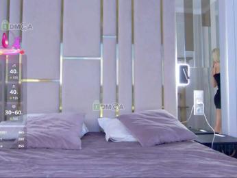 WhiteGirl-one webcam model stream image