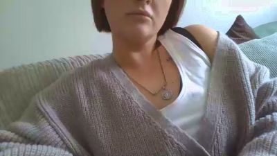 Cierarae1 webcam model stream image