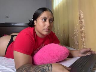 Samantha Lojan webcam flirt4free model stream image