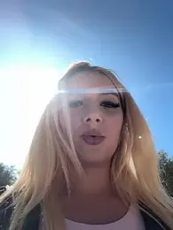 hotamanda01 webcam stripchat model stream image