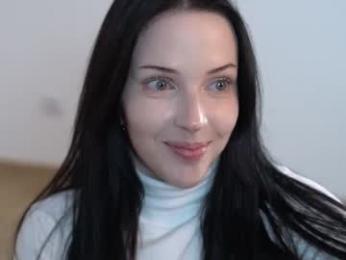 my__stella webcam model stream image