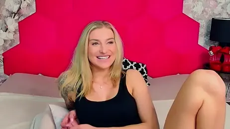 Lia_Benini webcam stripchat model stream image