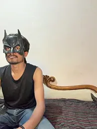 Lovebirdss webcam model stream image