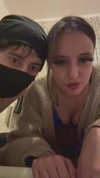 2petitscochons webcam cam4 model stream image